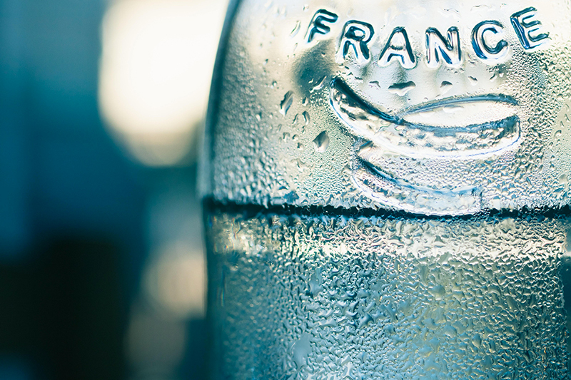Evian propose son eau minérale naturelle en vrac