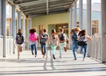 Fontaine à eau école : hydrater et responsabiliser